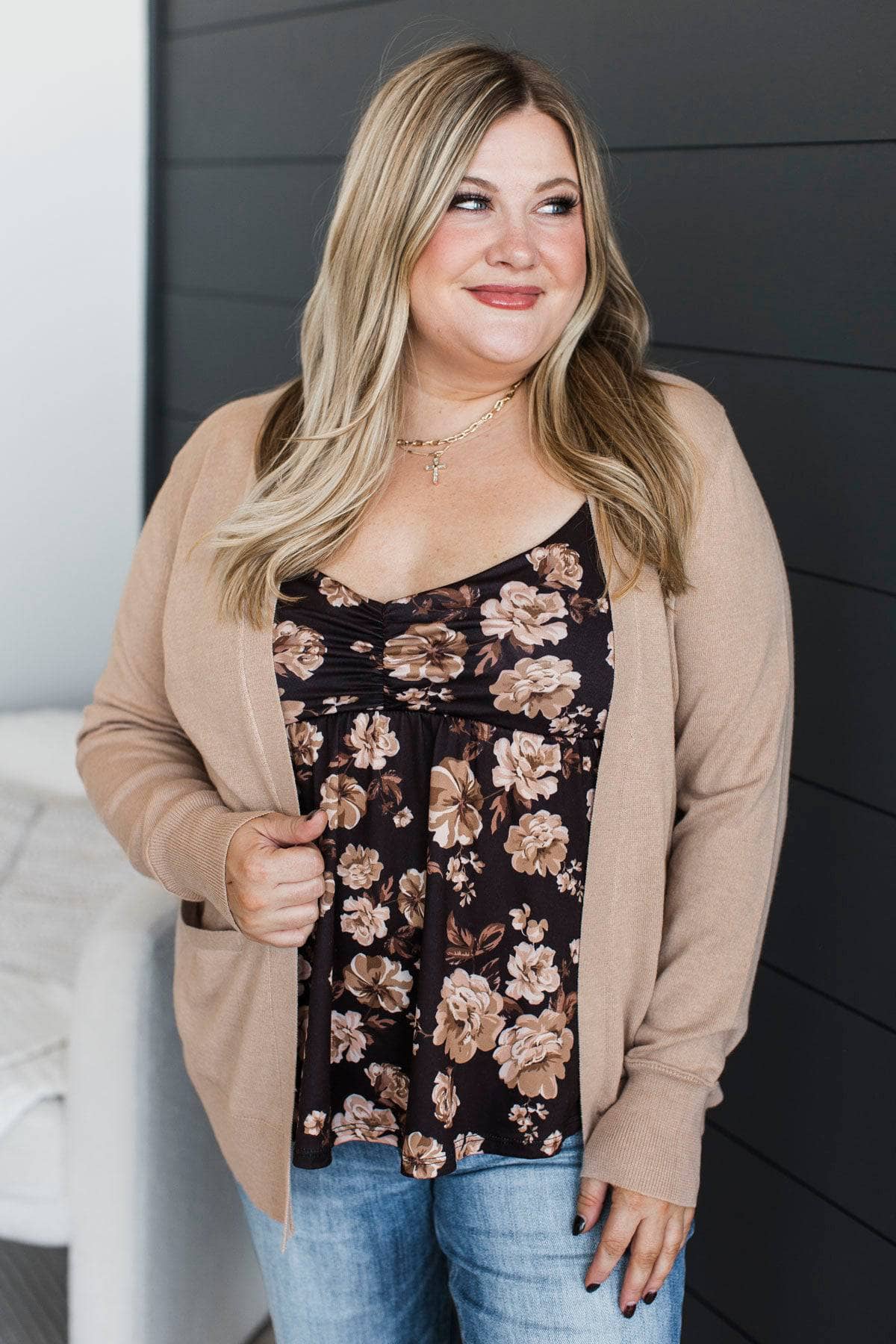 Effortlessly Composed Knit Cardigan- Light Taupe - Image 5