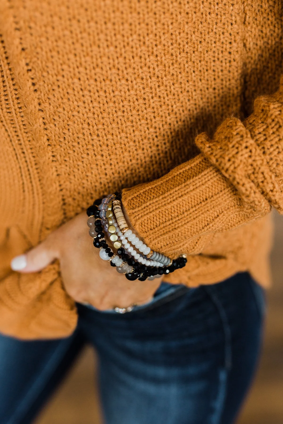 Elegant Stackable Bracelet Set- Black & Gold - Image 3