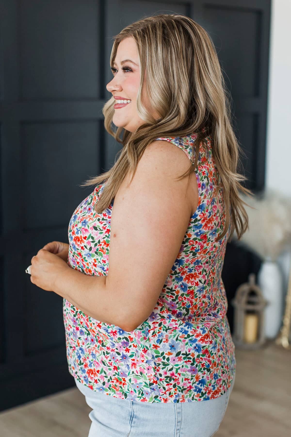 Embellish A Little Floral Sleeveless Blouse- Coral & Blue - Image 5
