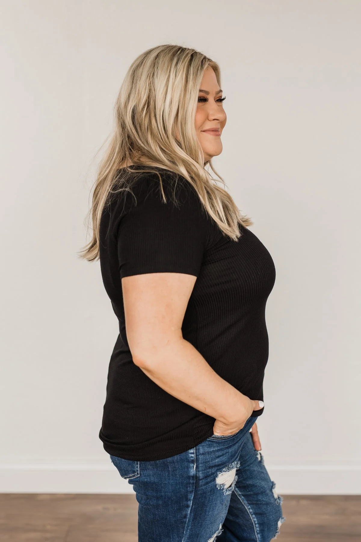 Embrace The New Cut Out Top- Black - Image 12