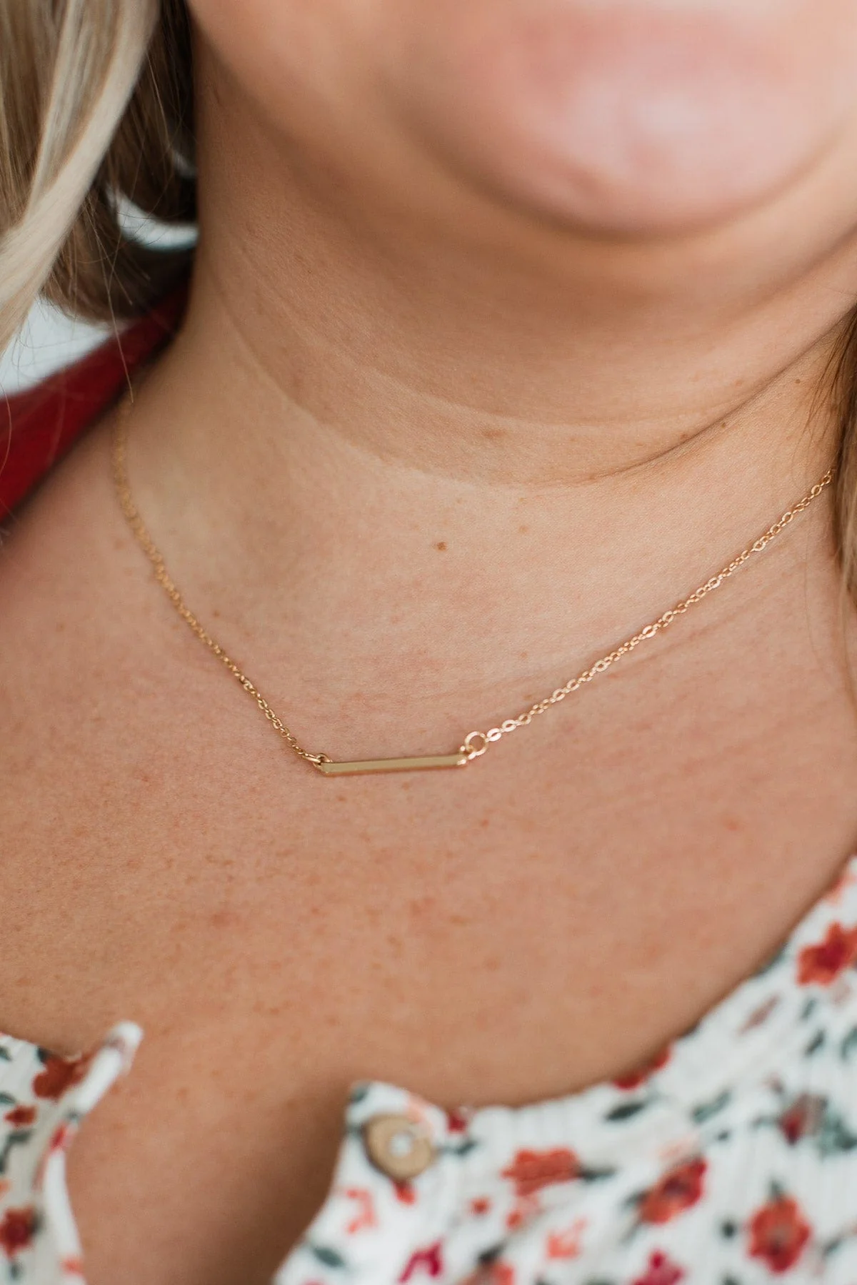 Endless Delight Bar Pendant Necklace- Gold - Image 3