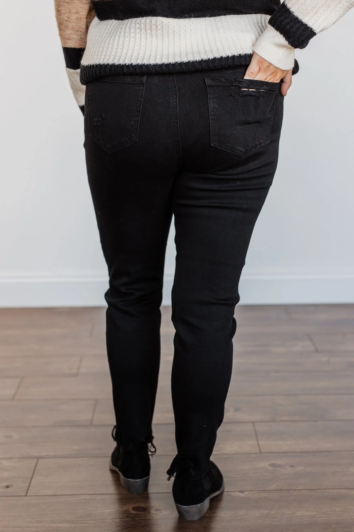 EnJean Ankle Crop Skinny Jeans- Black Giselle Wash - Image 14