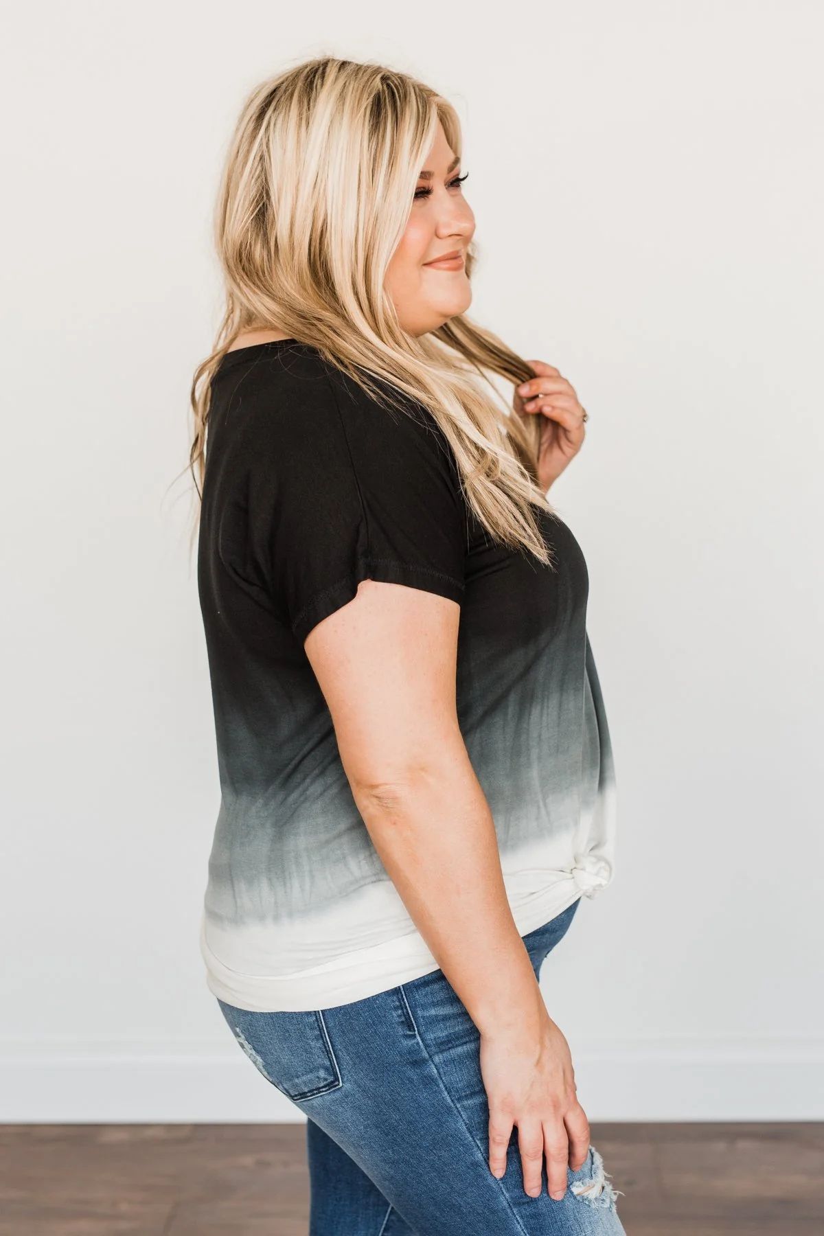Enjoy Every Moment Ombre Top- Black & Off-White - Image 7