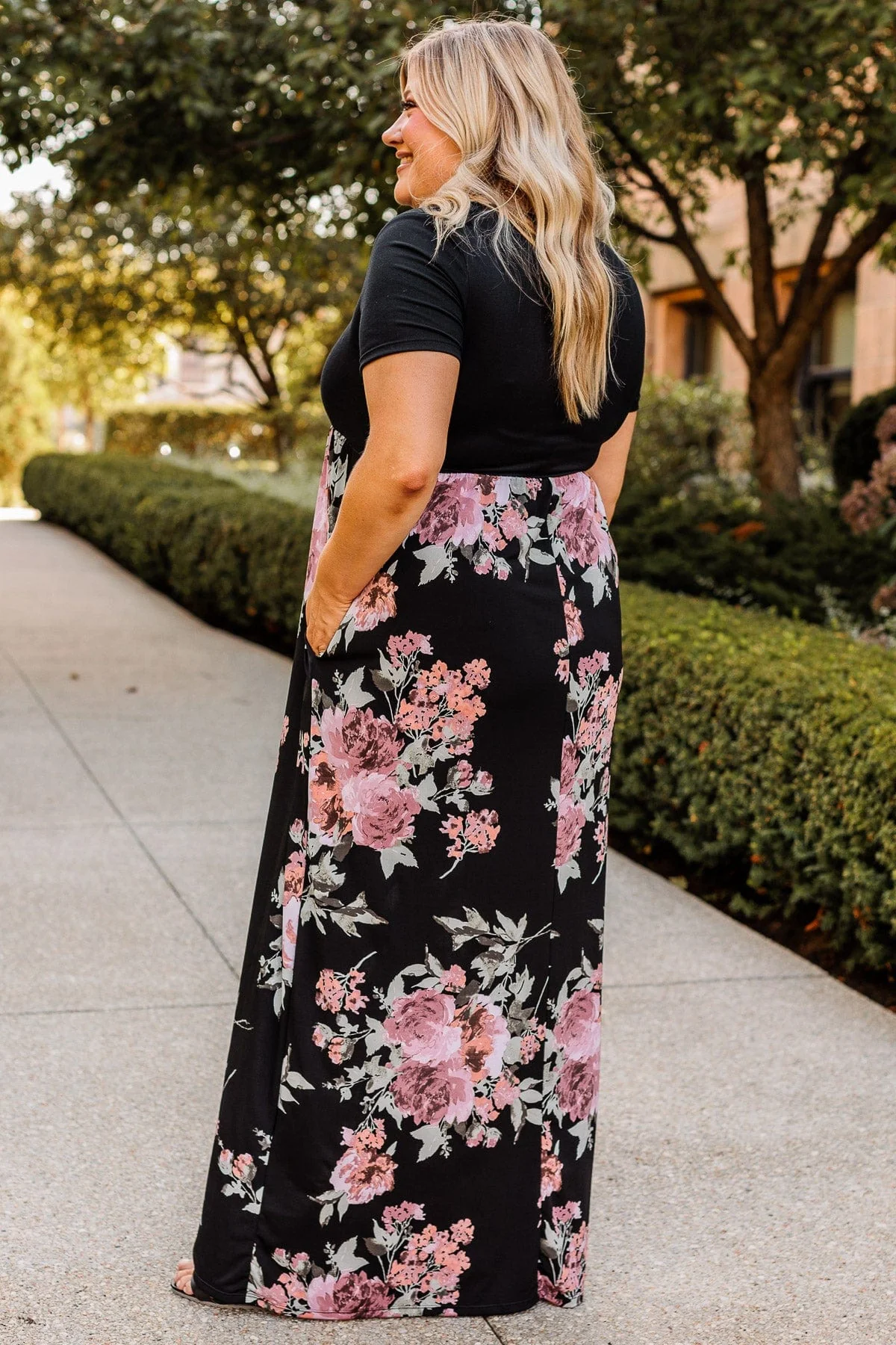 Enjoy The Now Floral Maxi Dress- Black - Image 7