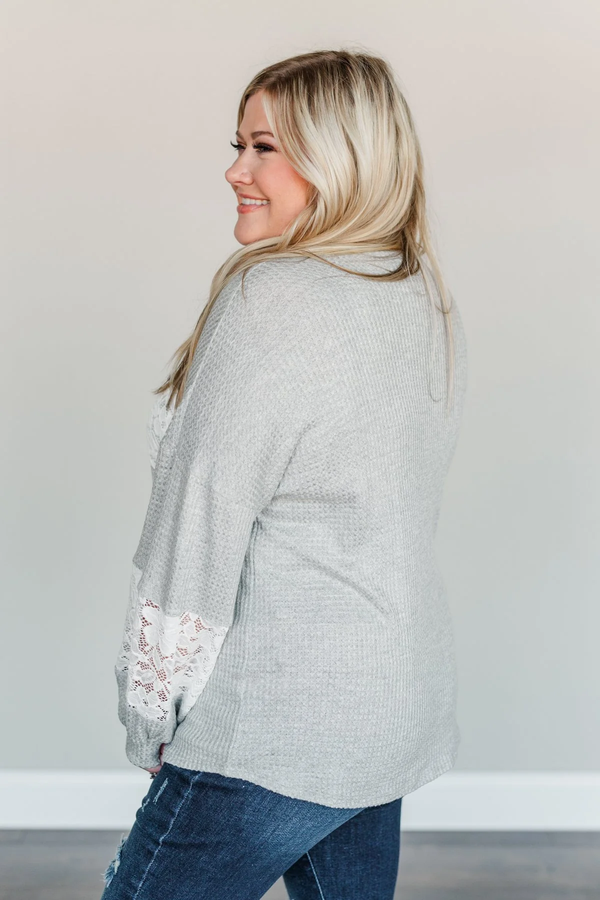 Every Moment Matters Knit Pocket Top- Grey - Image 6