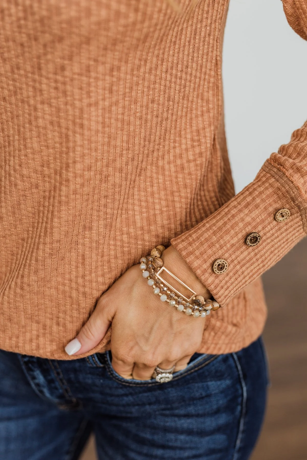 Everyday Essentials Stackable Bracelet Set- Natural & Ivory - Image 3
