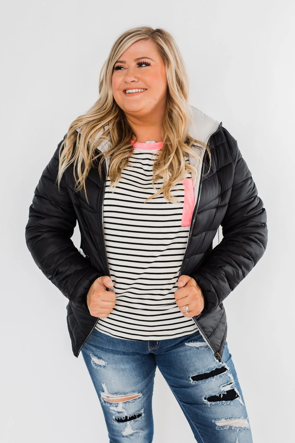 Everything I Want Reversible Puffer Coat- Black & Light Grey - Image 4