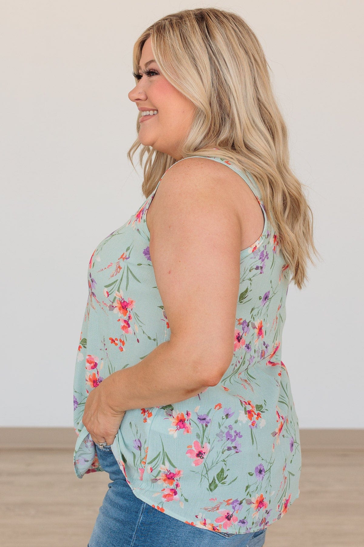 Eye Catching Beauty Floral Tank- Mint - Image 6