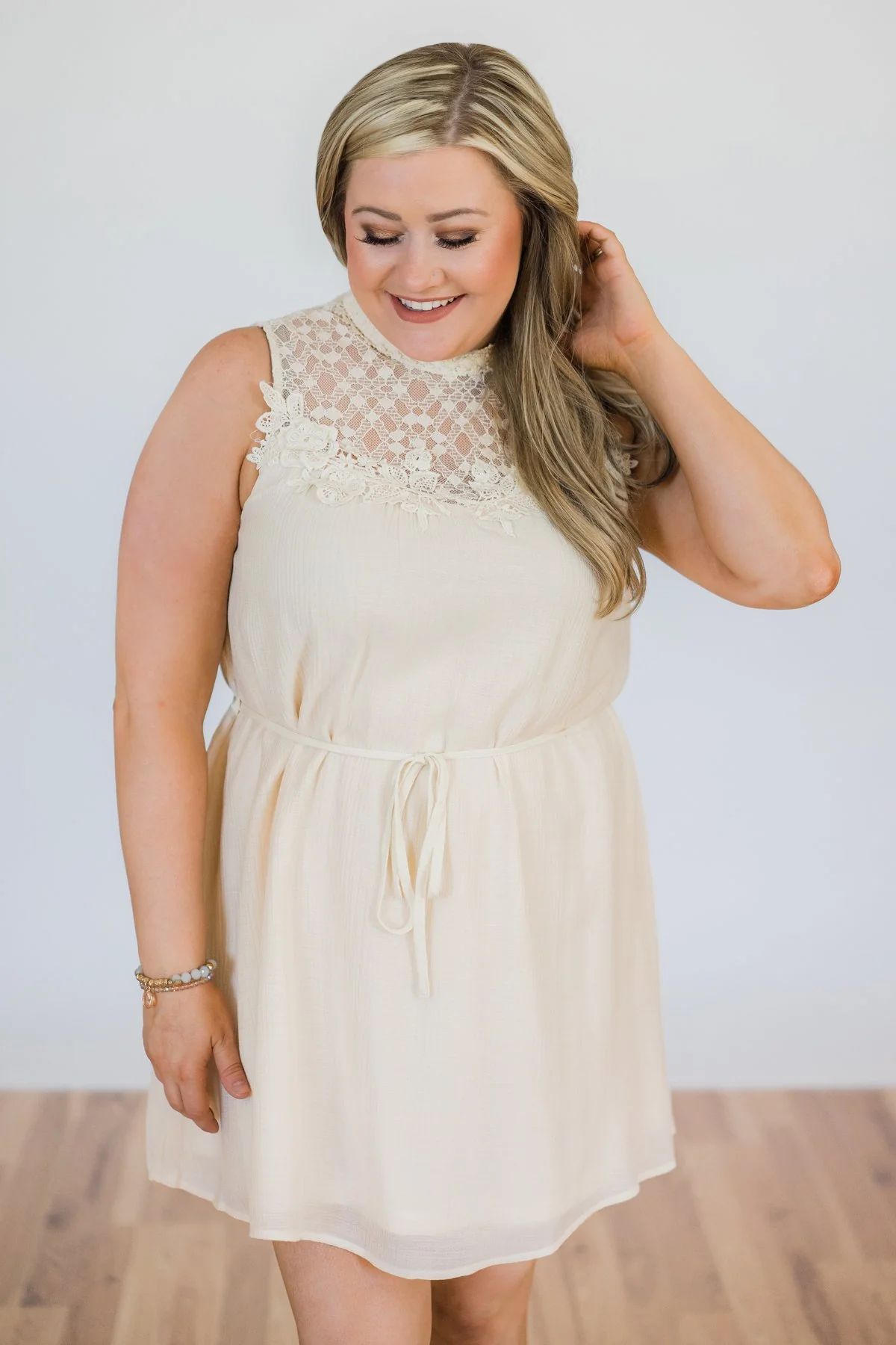 Farmer's Daughter Lace Dress- Cream - Image 2