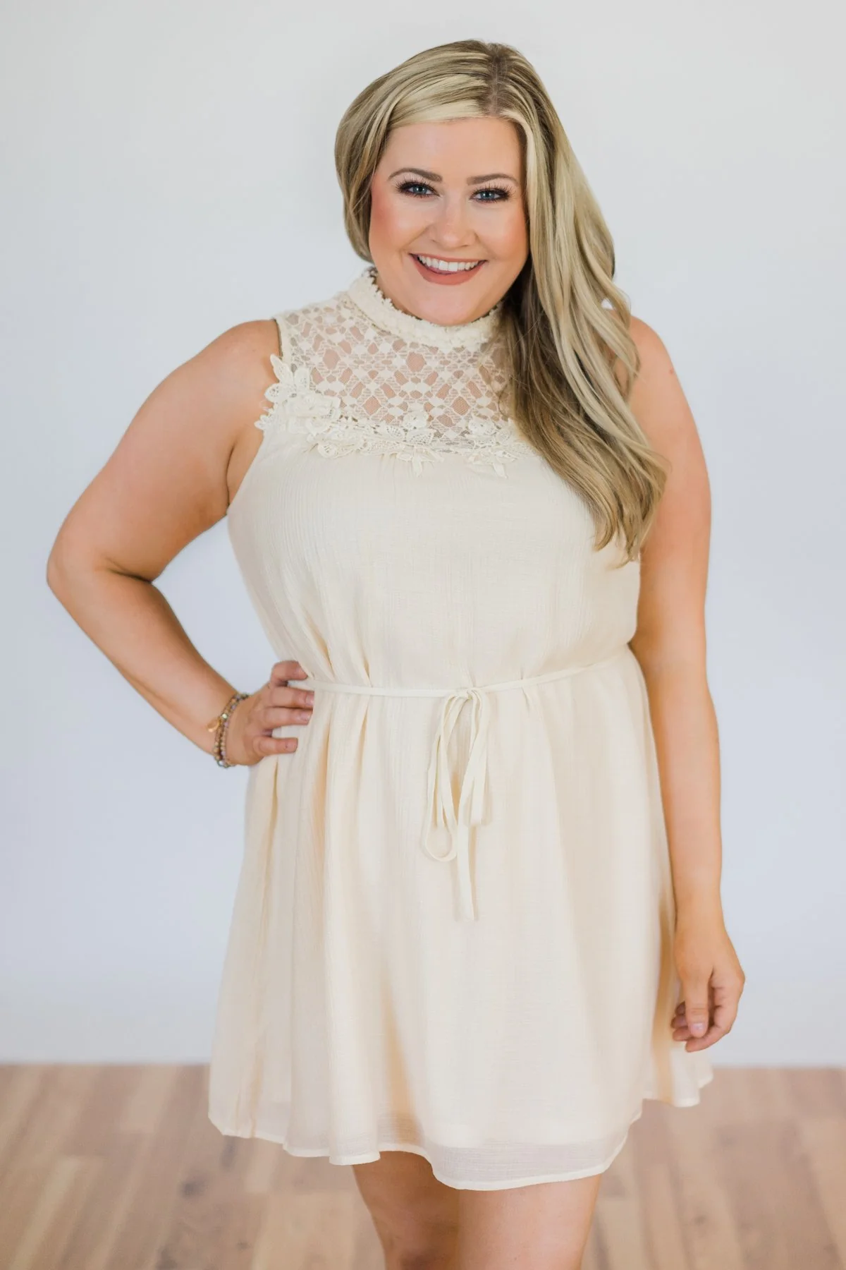 Farmer's Daughter Lace Dress- Cream - Image 5