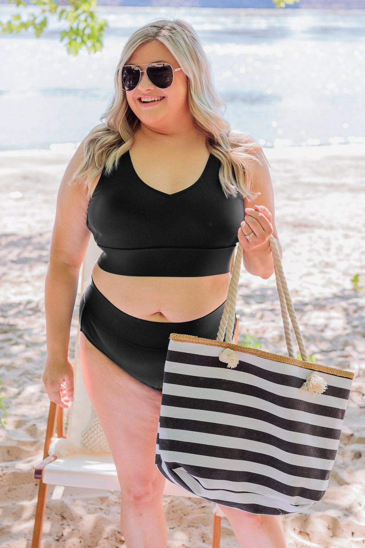 Feel The Breeze Striped Tote- Black & Ivory - Image 2