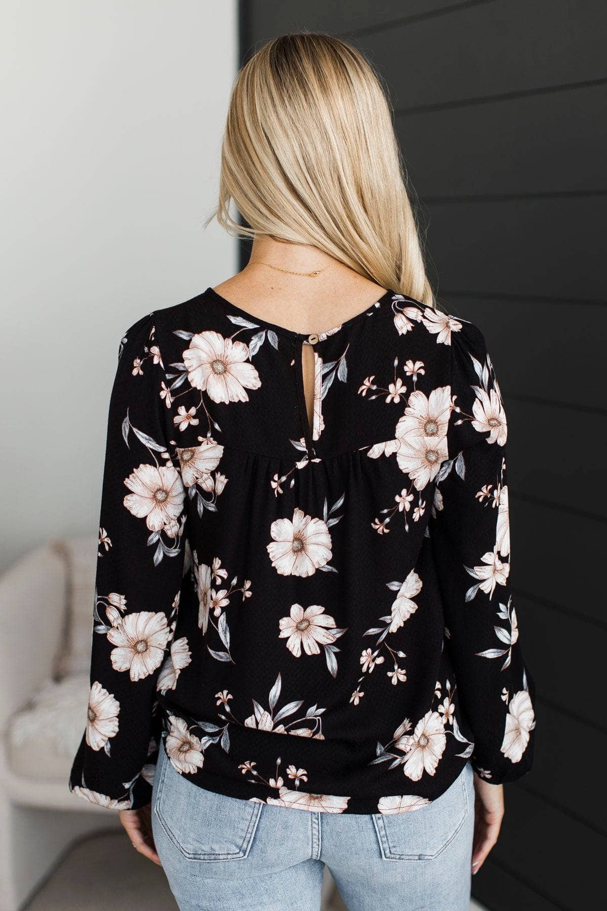 Feeling Amazing Floral Top- Black - Image 7