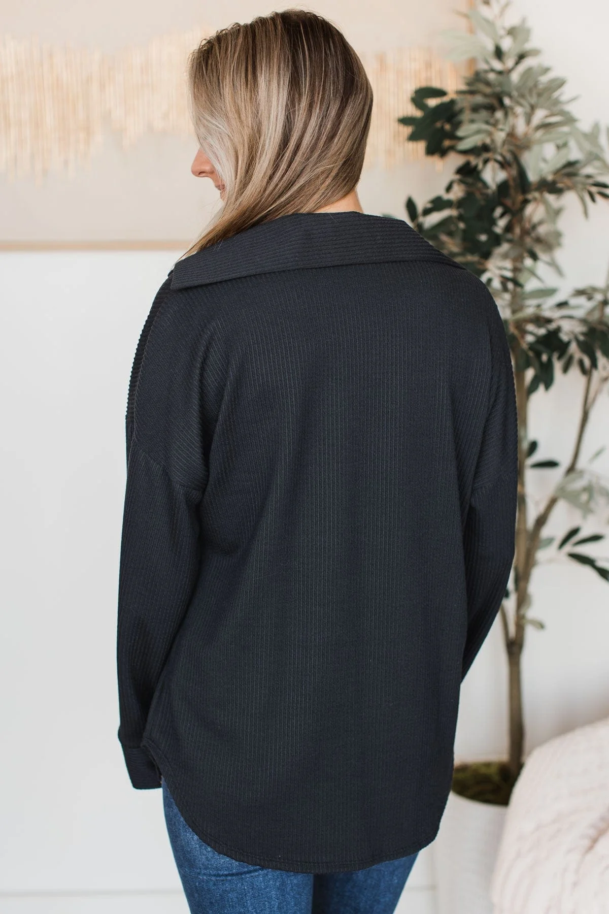 Feeling Bold Ribbed Shirt Jacket- Black - Image 8