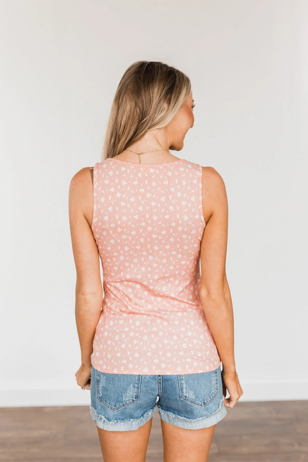 Feeling Fun Floral Zipper Henley Tank Top- Peach - Image 9