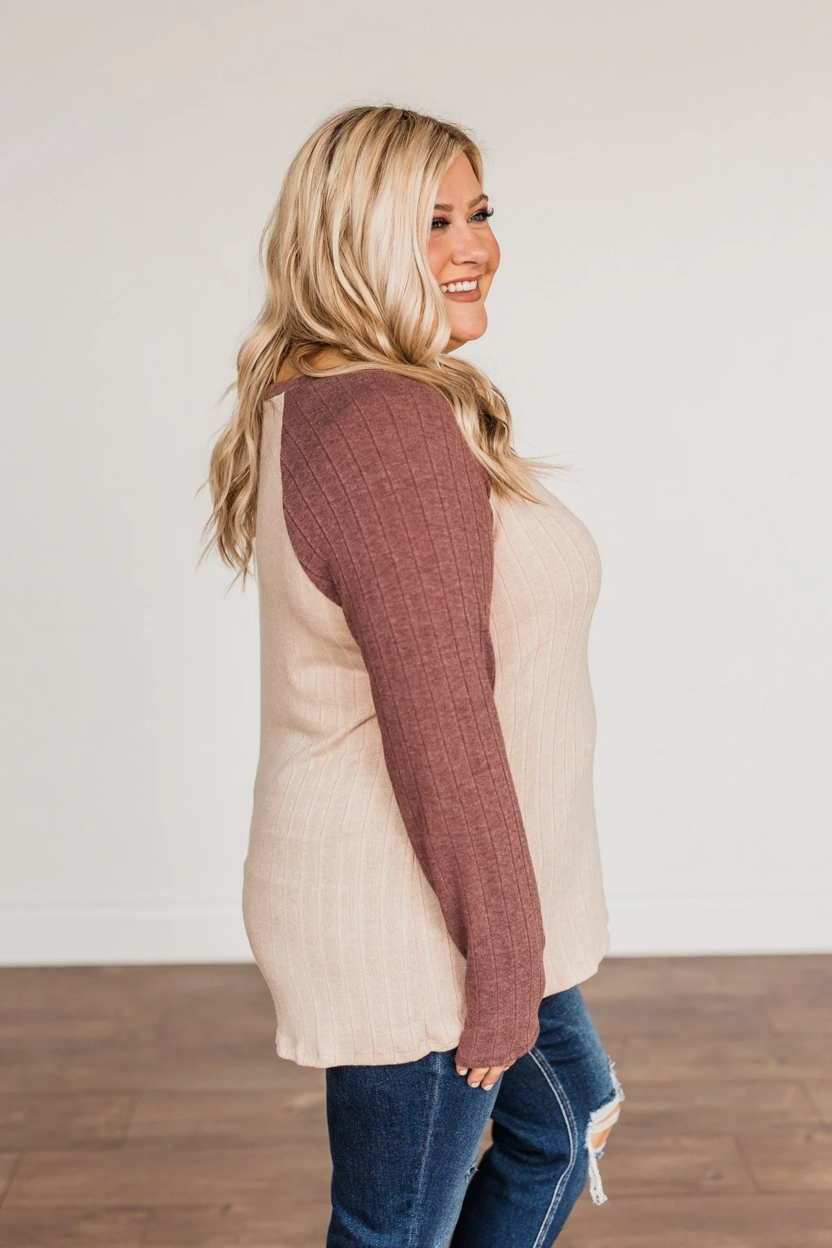 Figure Me Out V-Neck Top- Oatmeal & Mauve - Image 10