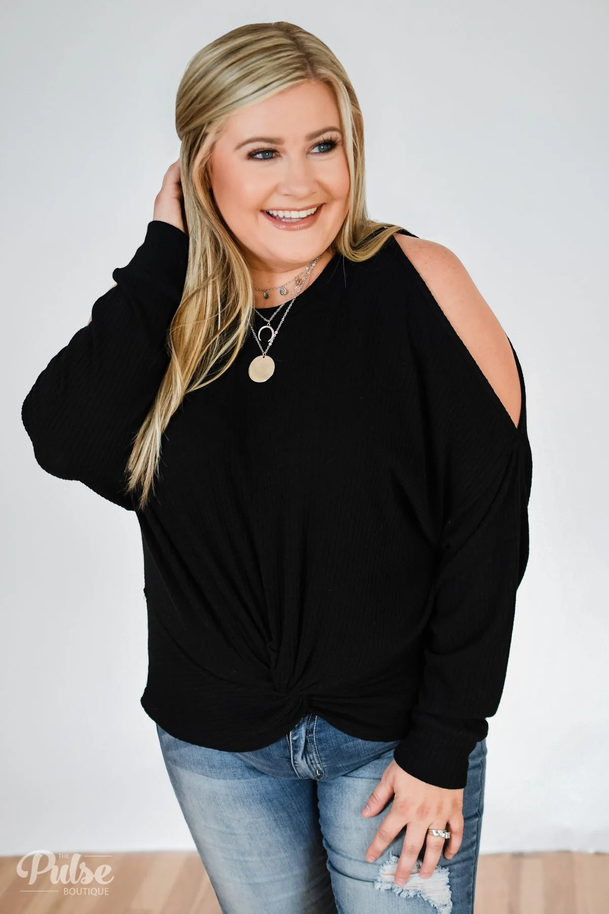 Flattering Twist Cold Shoulder Top- Black - Image 9