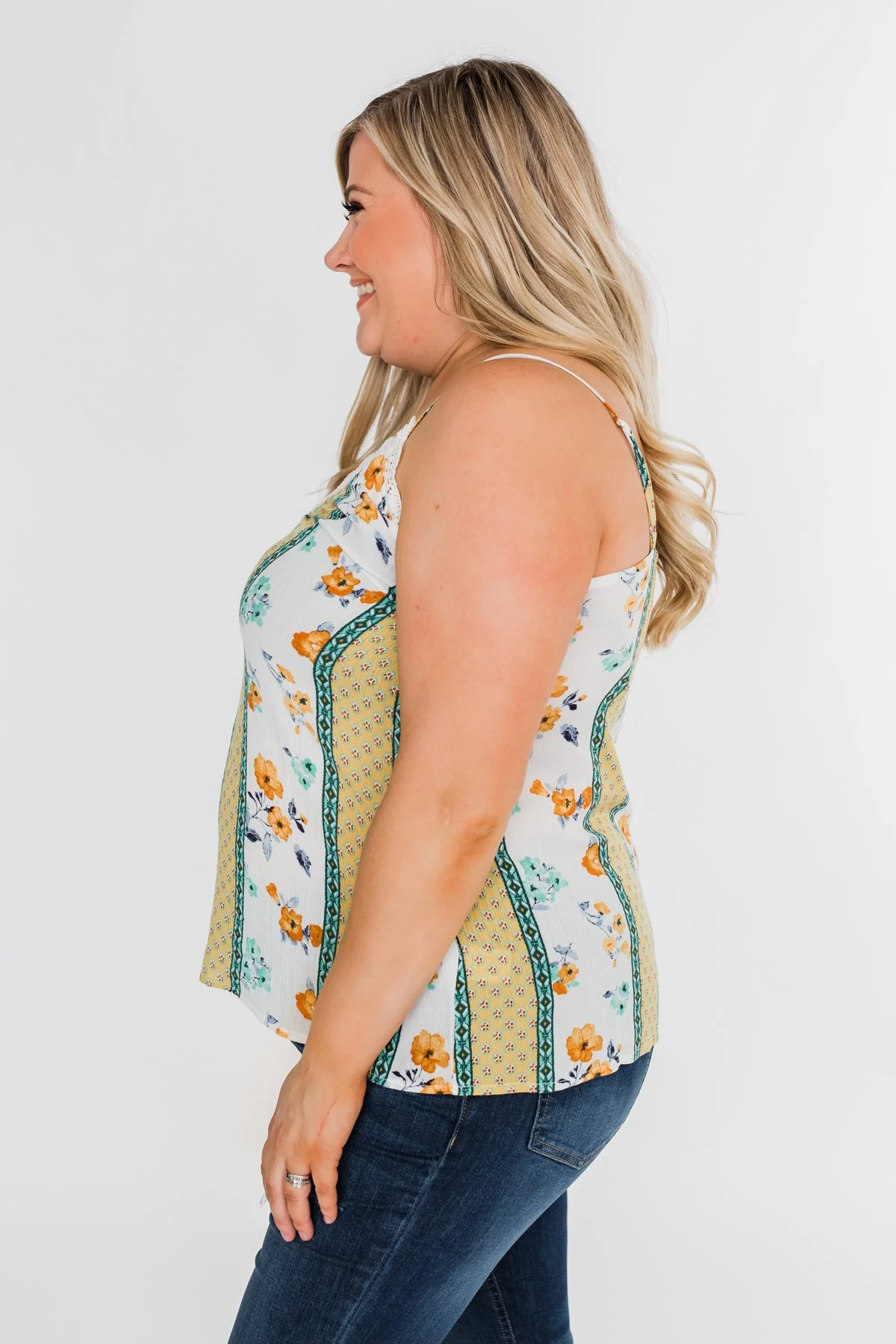 Flirty and Fun Keyhole Tank Top- Yellow - Image 7