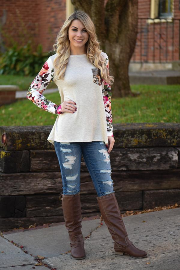 Floral Glam Pocket Top ~ Ivory - Image 3