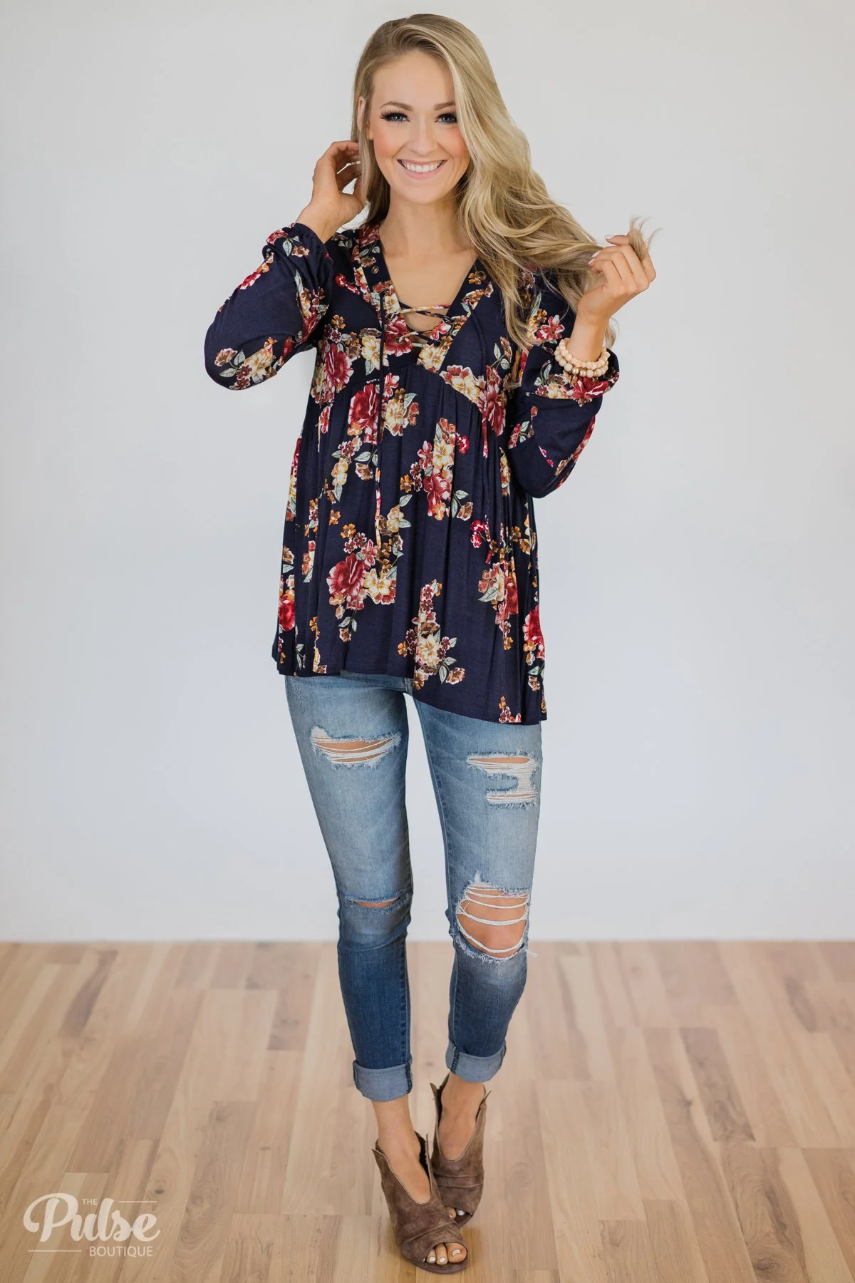 Floral Lace Up Babydoll Top- Navy - Image 3