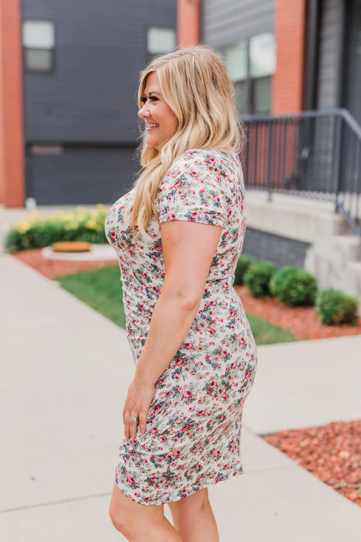 Floral Take Me Away Short Sleeve Dress- Off White - Image 10
