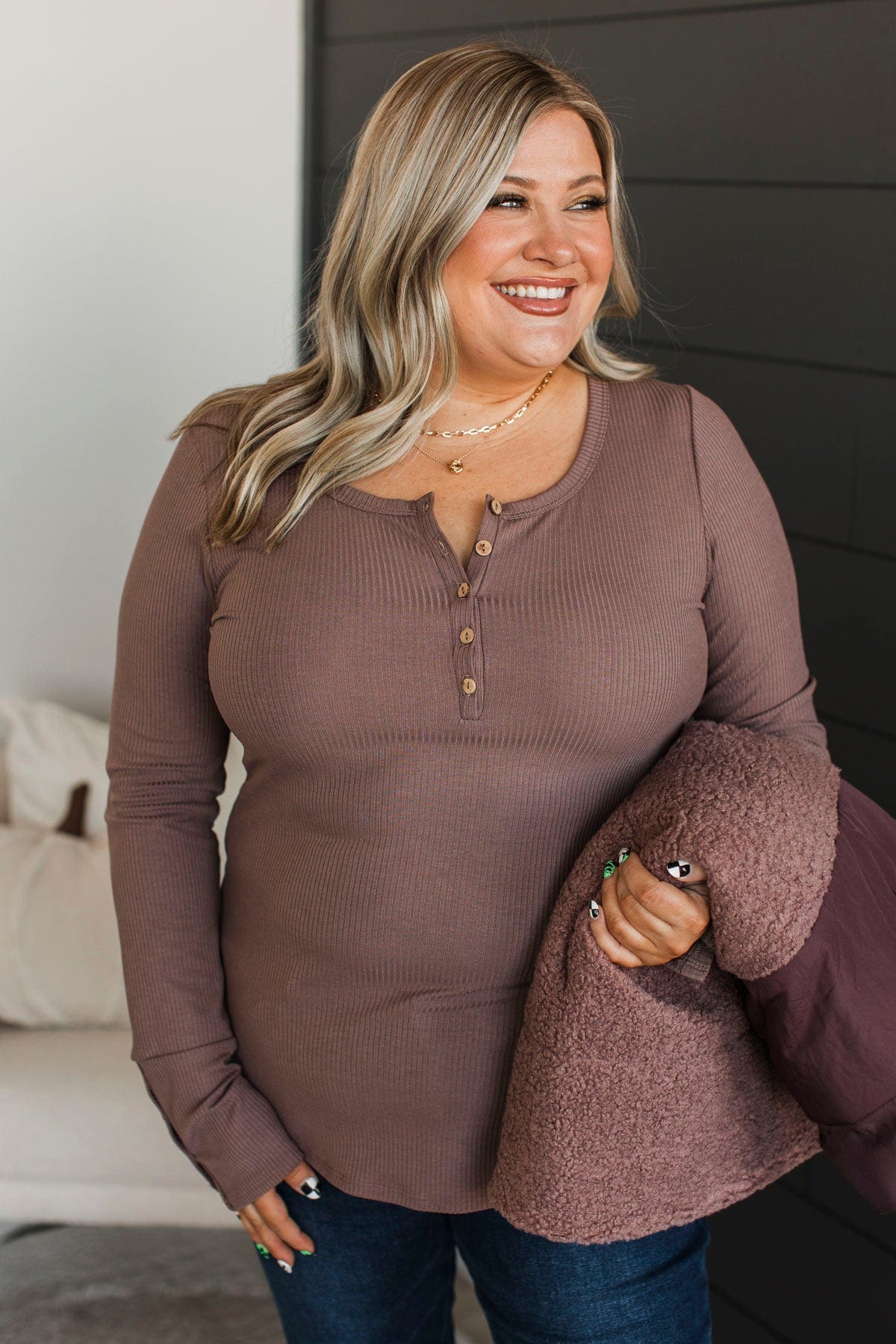 Give Your Best Henley Top- Mocha - Image 4