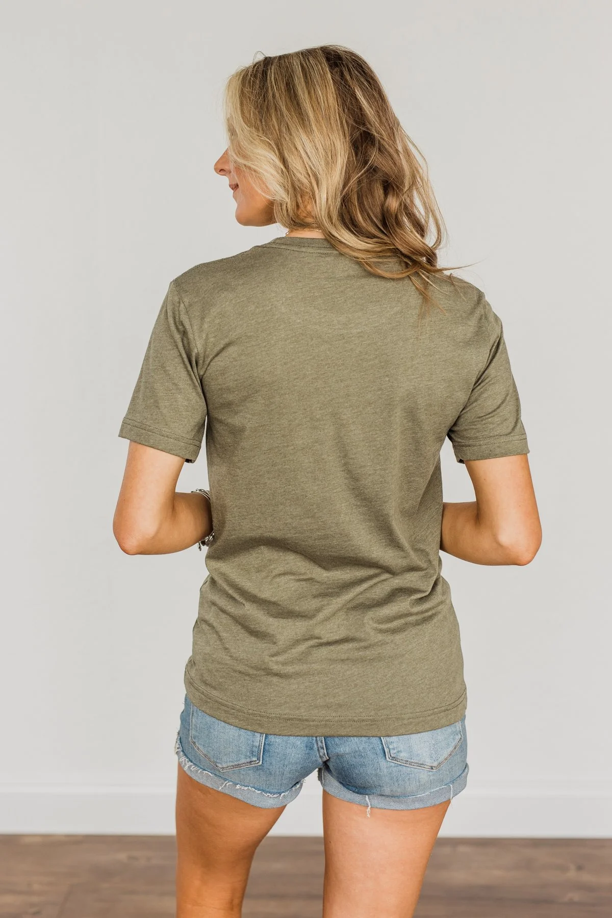 "Grateful" Graphic Tee- Olive - Image 6