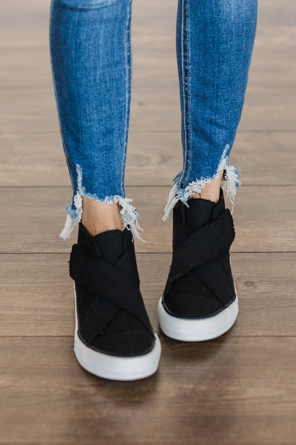 Gypsy Jazz Florence Sneakers- Black - Image 5