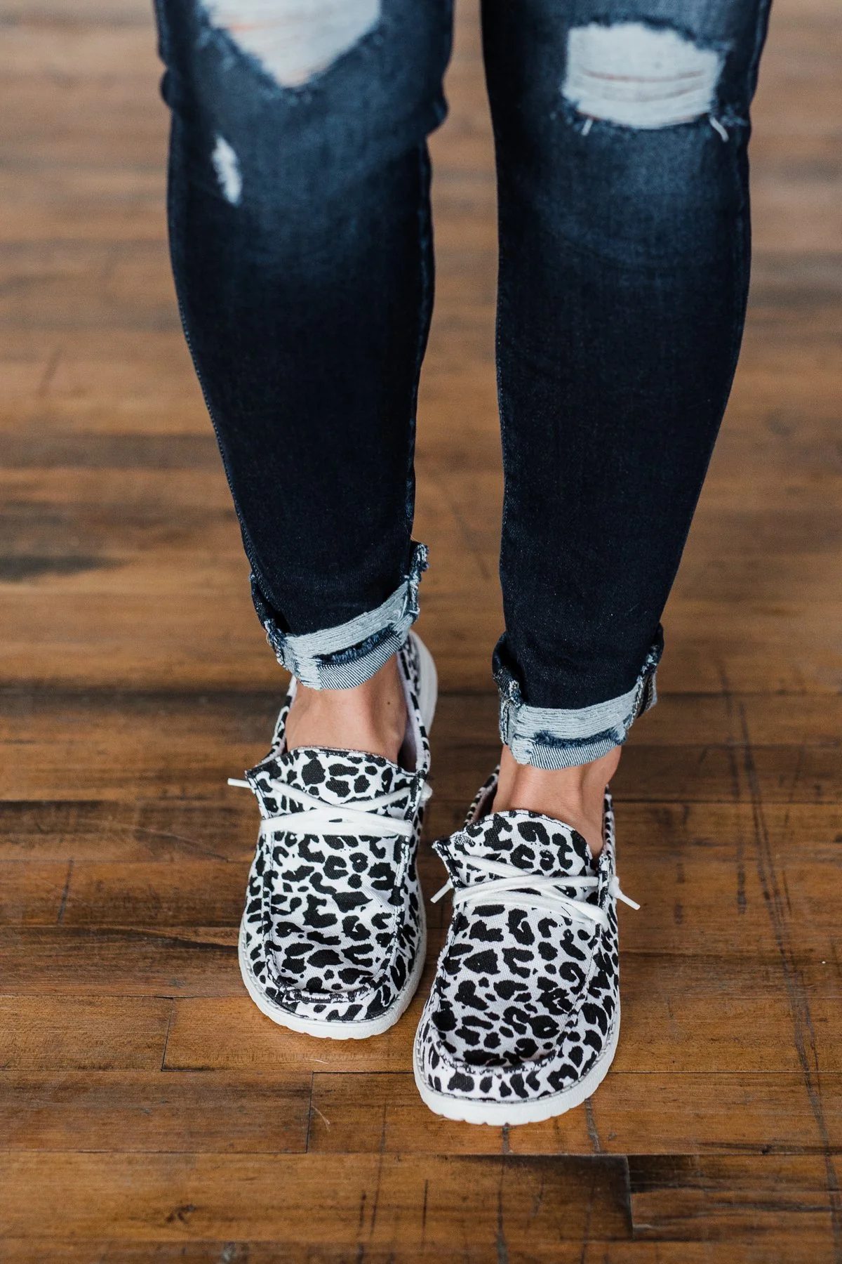 Gypsy Jazz Holly Sneakers- White & Black - Image 5