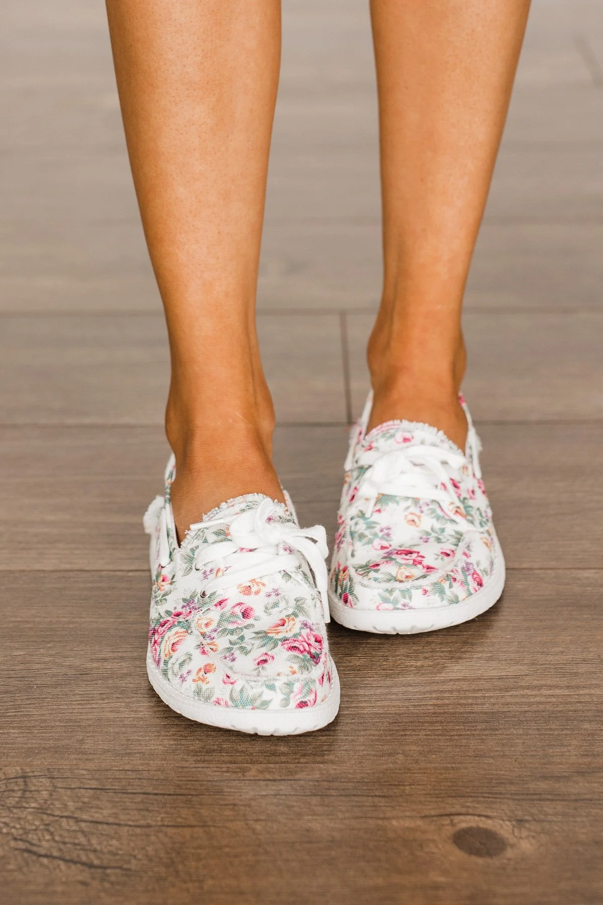 Gypsy Jazz Sail Away Sneakers- White - Image 4