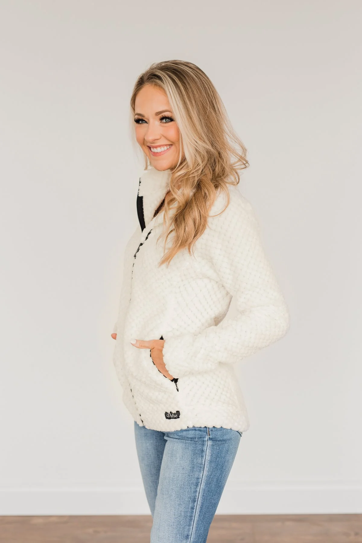 Heartfelt Wishes Zip Up Sherpa- Ivory - Image 8
