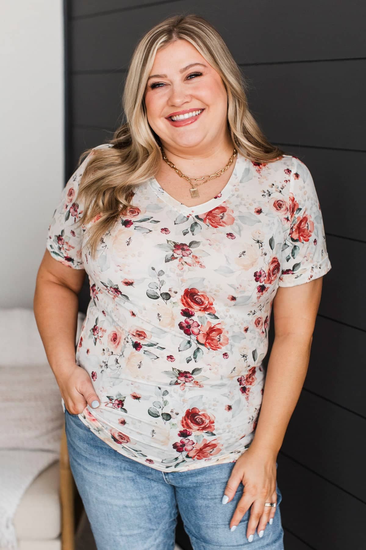 Here For The Vibes Floral Top- Off-White & Coral
