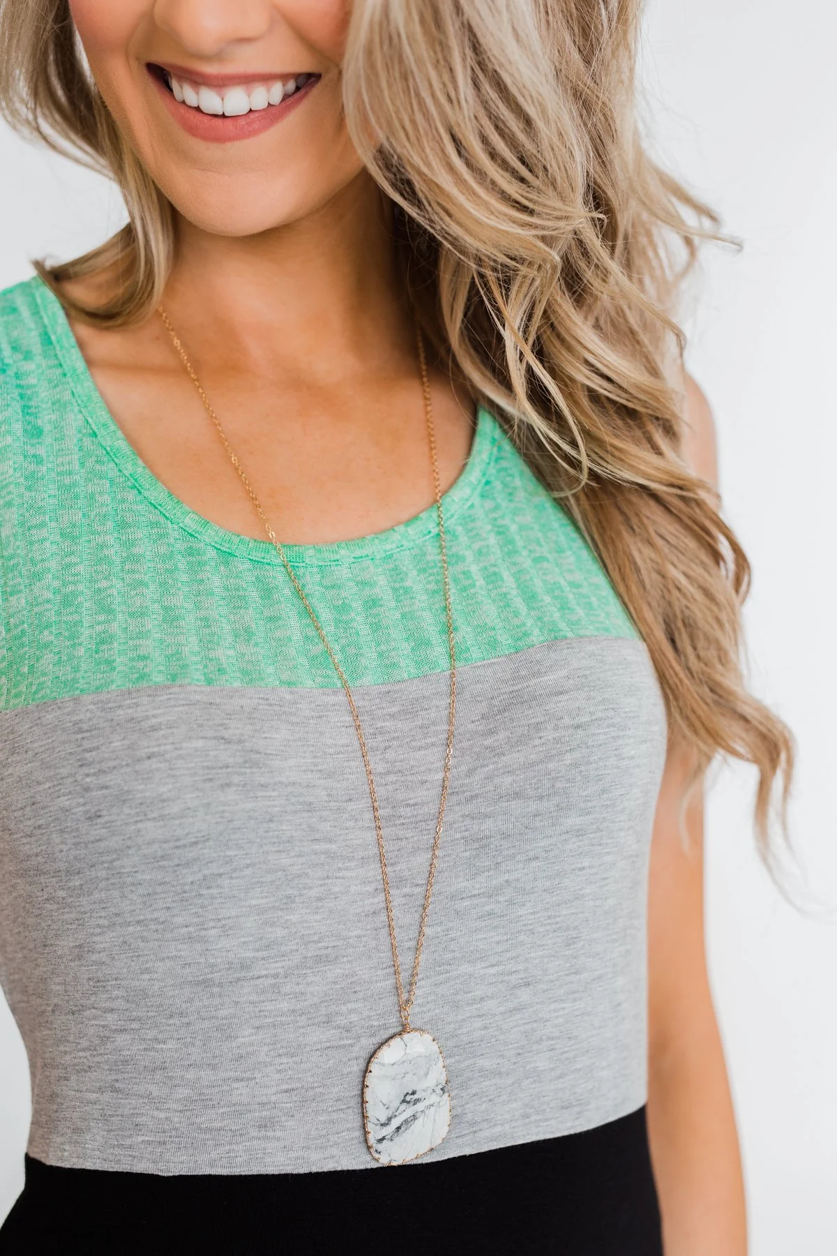 Howlite Stone Necklace- Gold