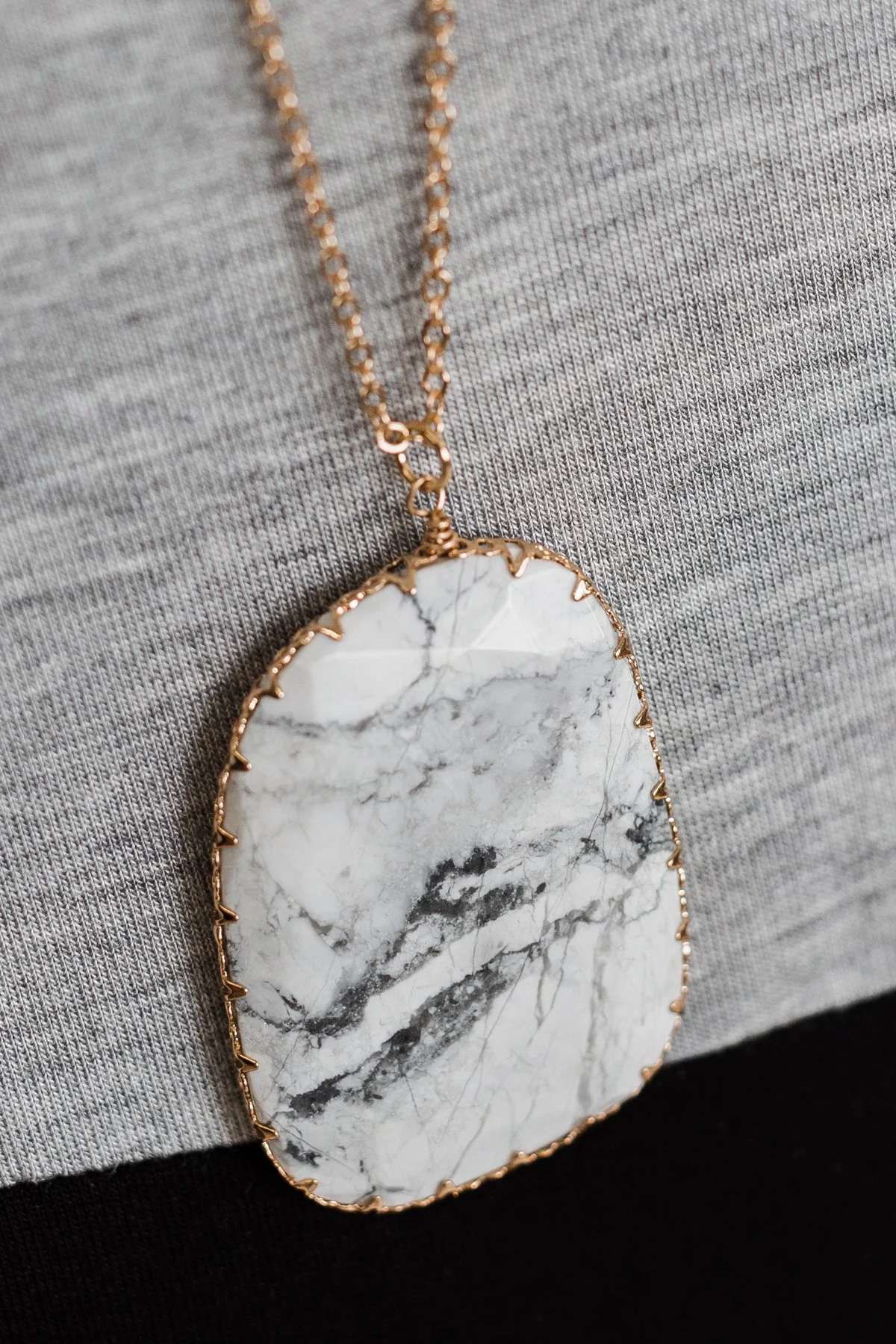 Howlite Stone Necklace- Gold - Image 7