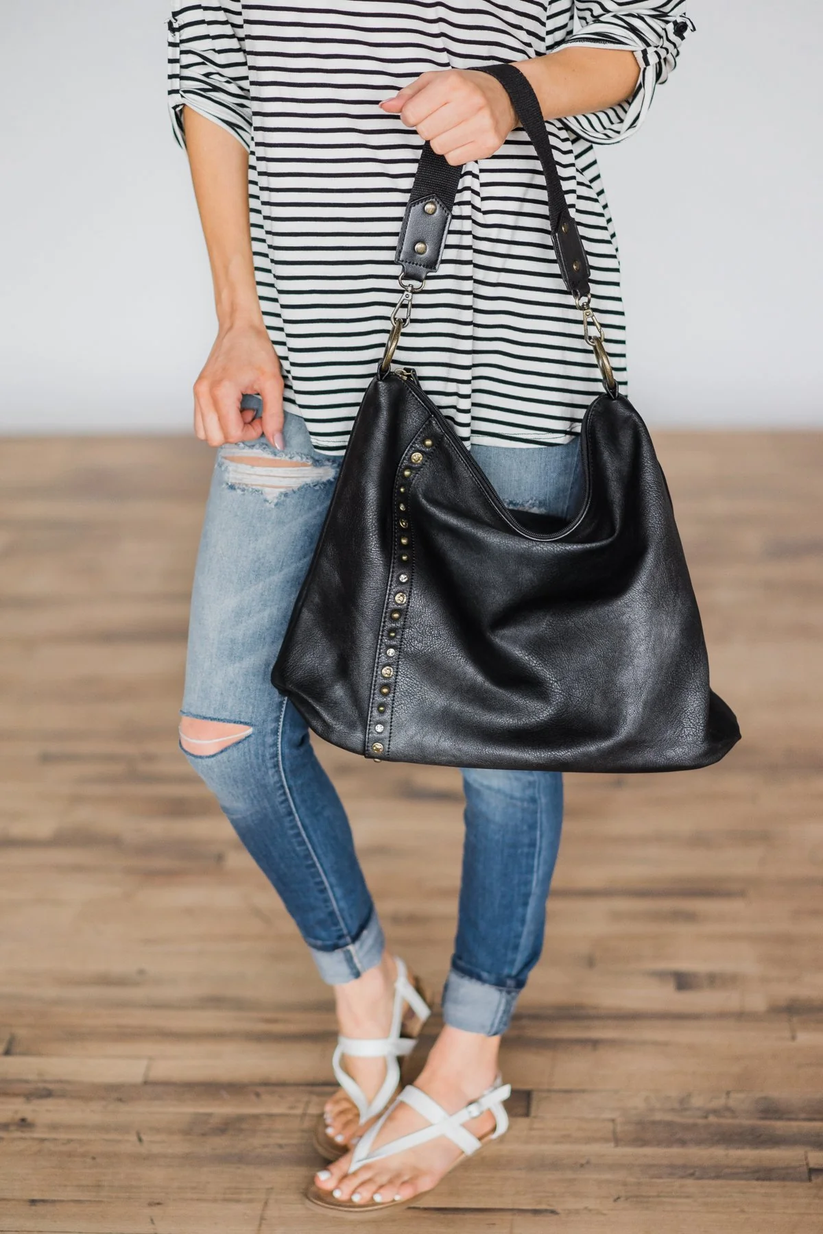 In Her Eyes Black Purse - Image 3