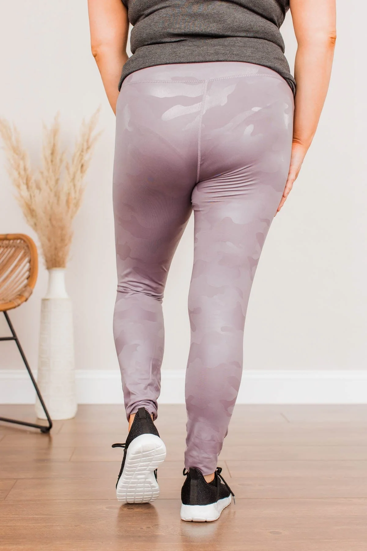 In The Zone Camo Print Leggings- Lavender - Image 9