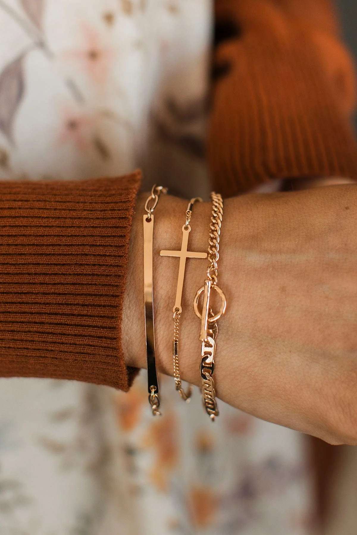 Instant Favorite Chain Bracelet Set- Gold - Image 2