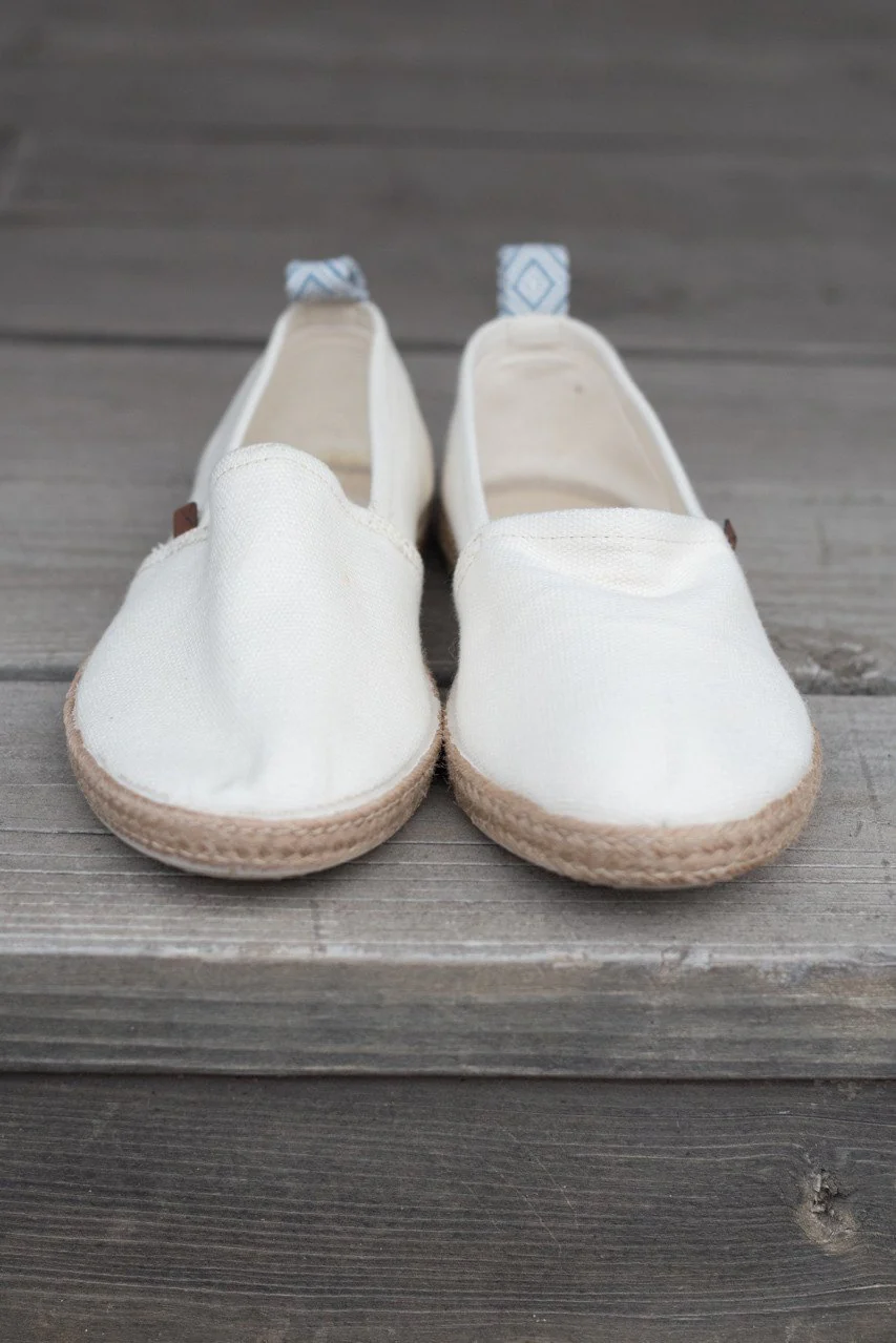 Ivory Inkaas Flats