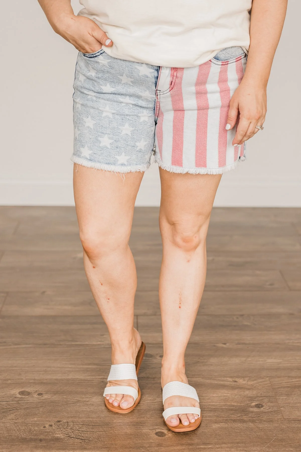Judy Blue Frayed Hem Shorts- USA Flag Print - Image 6