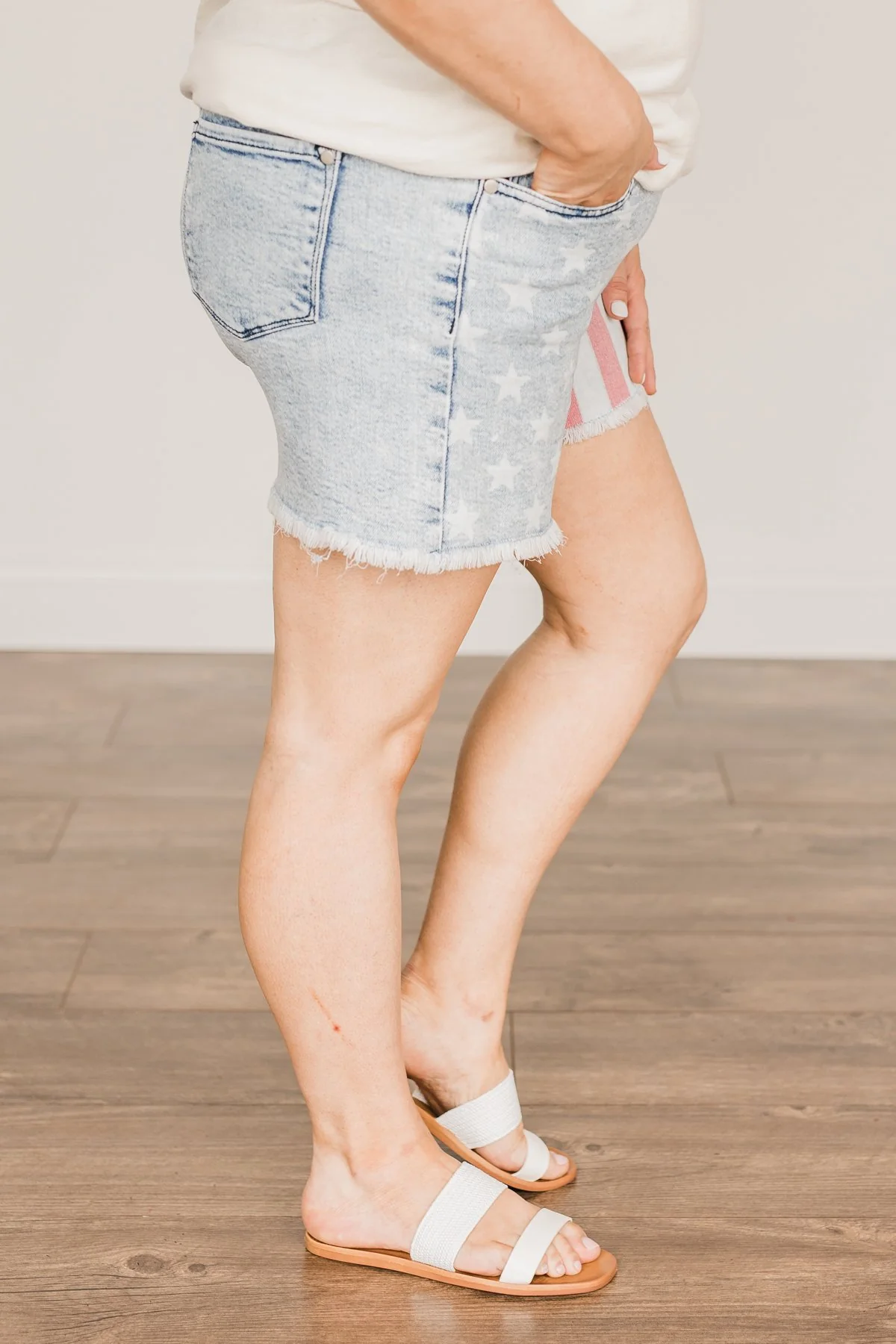 Judy Blue Frayed Hem Shorts- USA Flag Print - Image 8