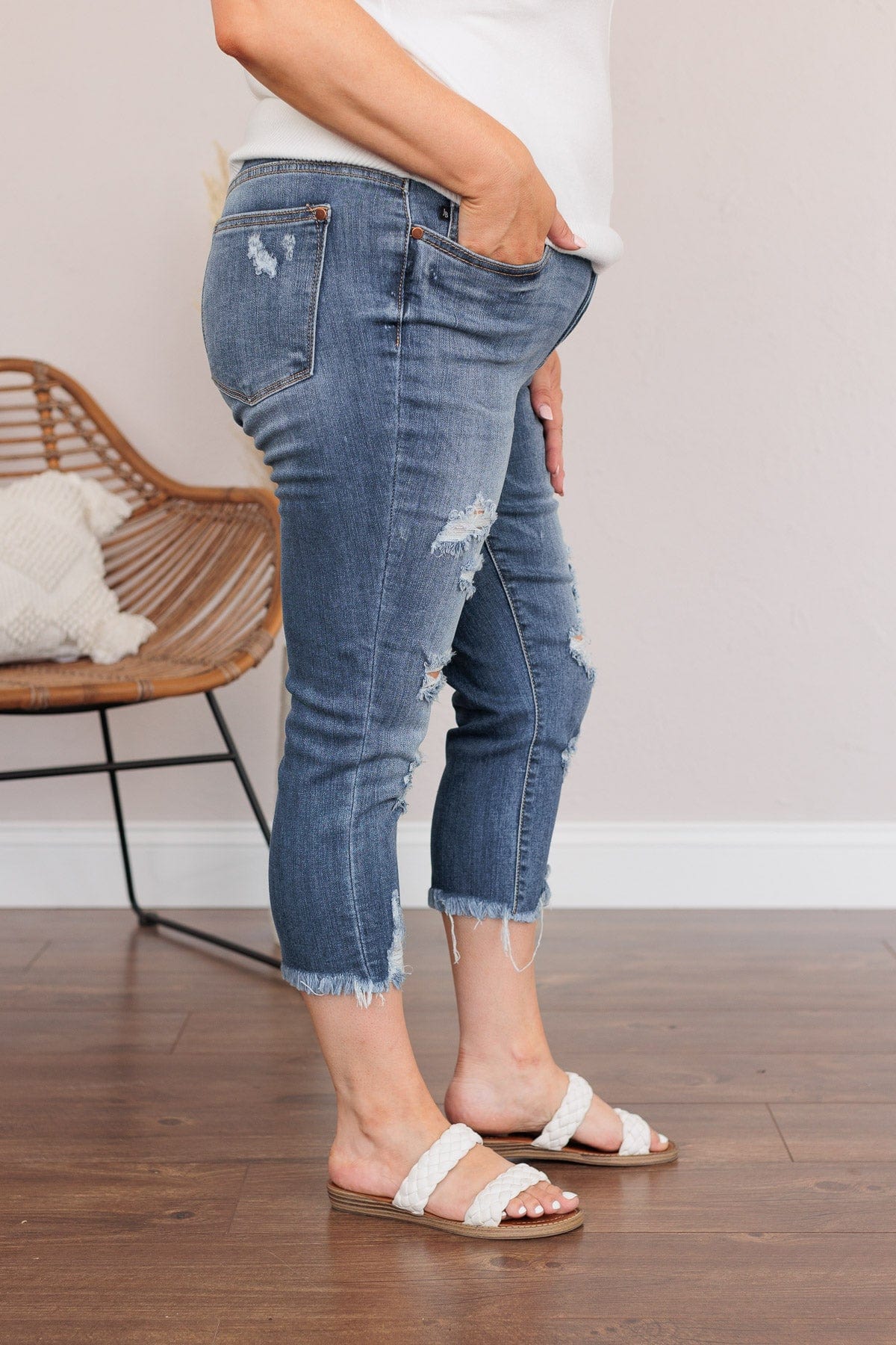 Judy Blue Mid-Rise Capris- Florence Wash - Image 5