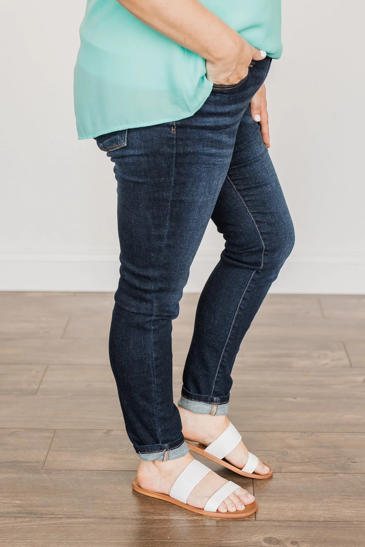 Judy Blue Mid-Rise Jeans- Ainsley Wash - Image 10