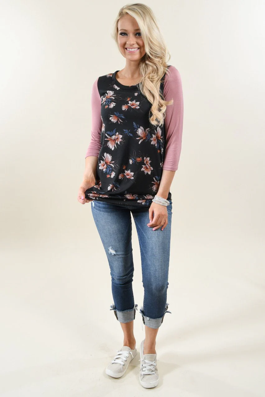 Just a Tease Floral Top - Image 10