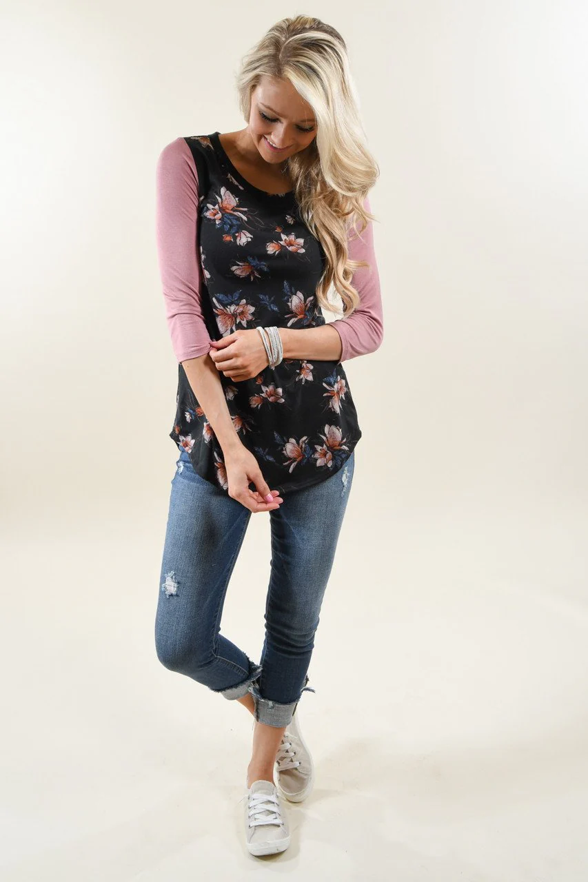 Just a Tease Floral Top - Image 3