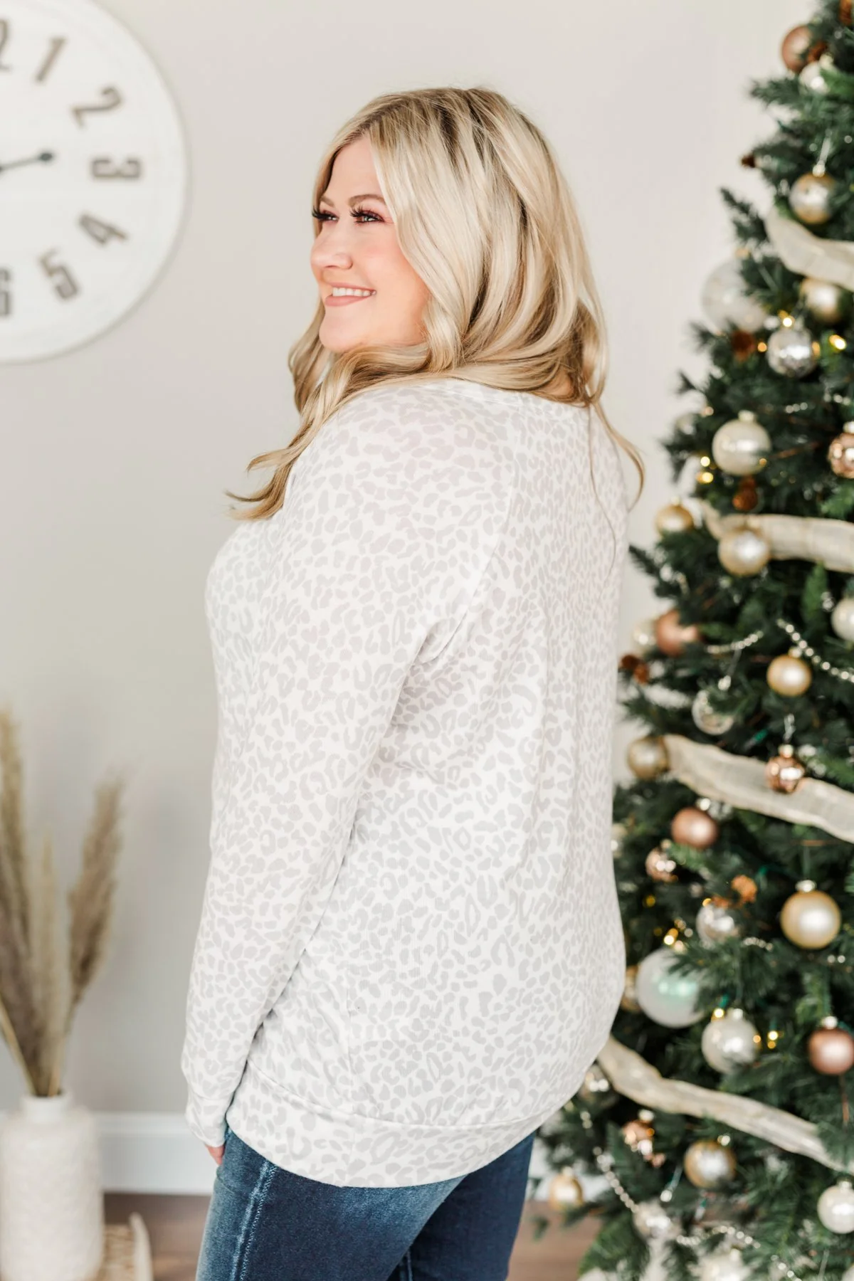 Just Go With It Long Sleeve Leopard Top- Off White & Silver - Image 7