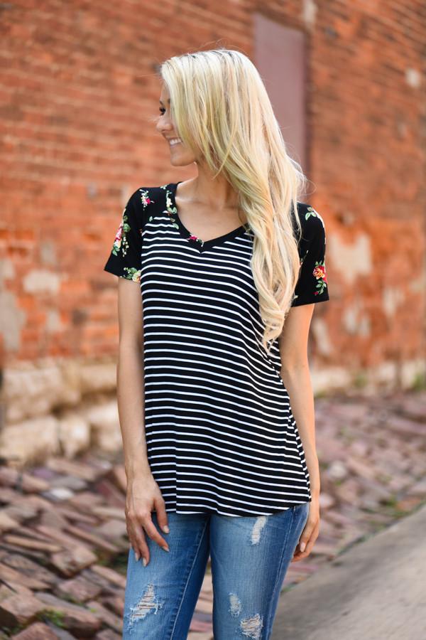 Just My Type Floral Top ~ Black - Image 5
