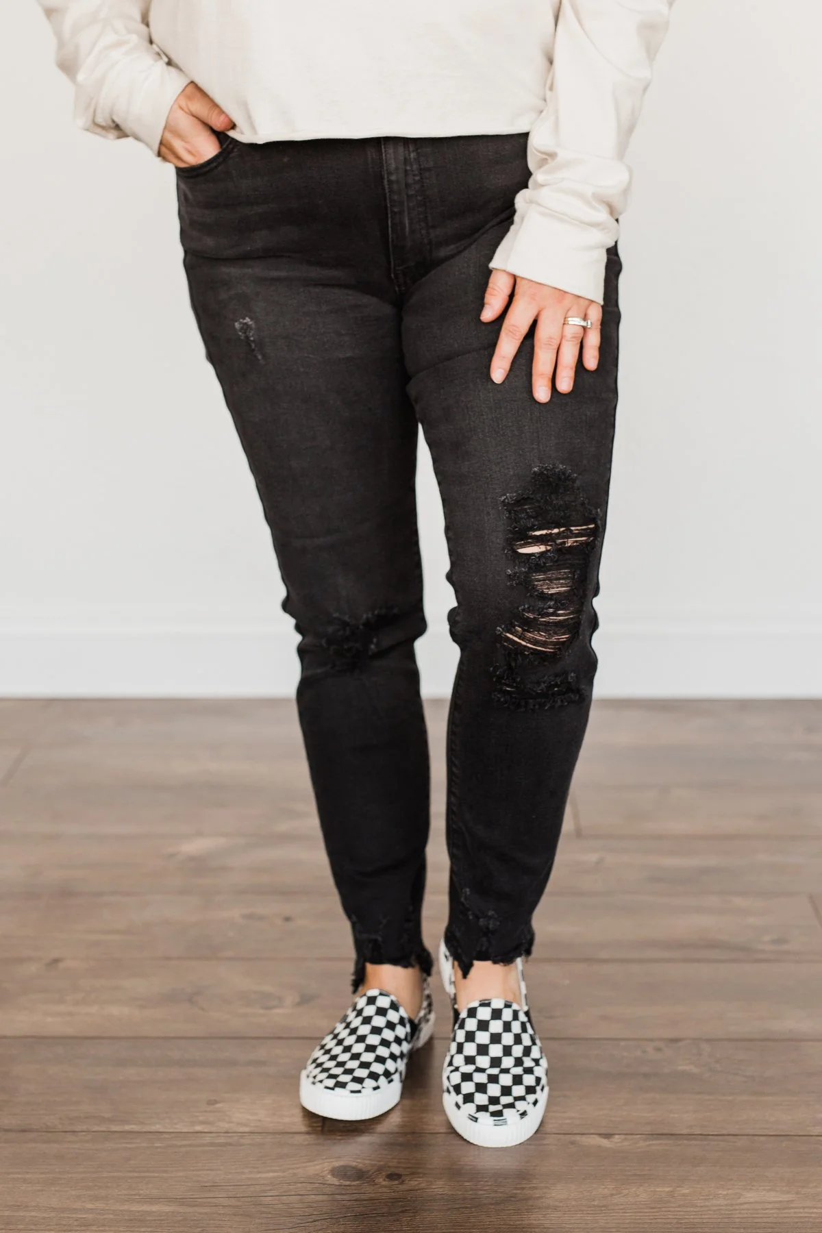 Just USA Distressed Jeans- Evangeline Wash - Image 2