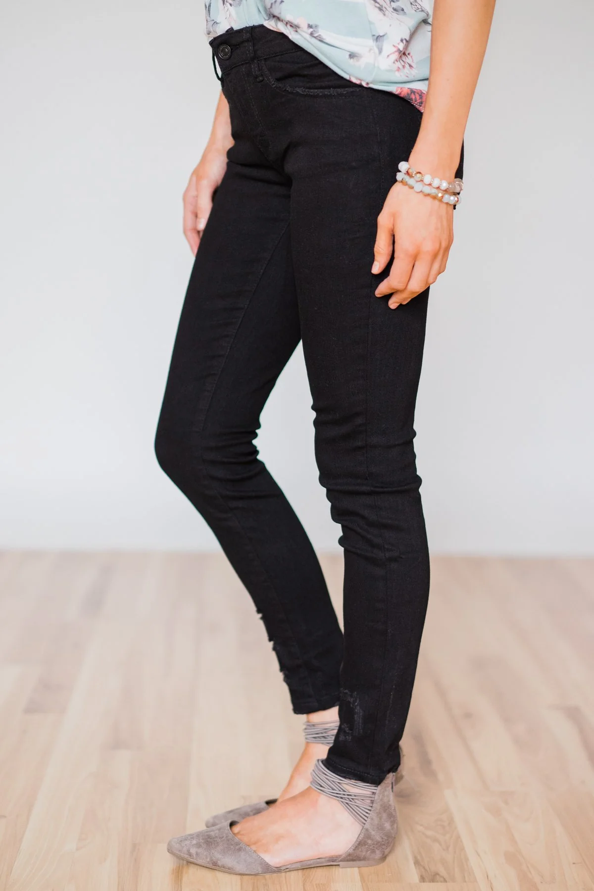 Kan Can Black Distressed Skinny Jeans - Image 6