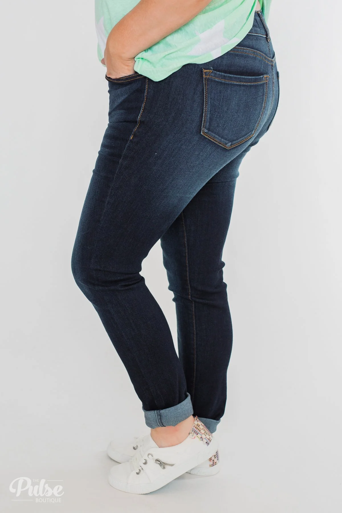 KanCan Non-Distressed Jeans- Alicia Wash - Image 8