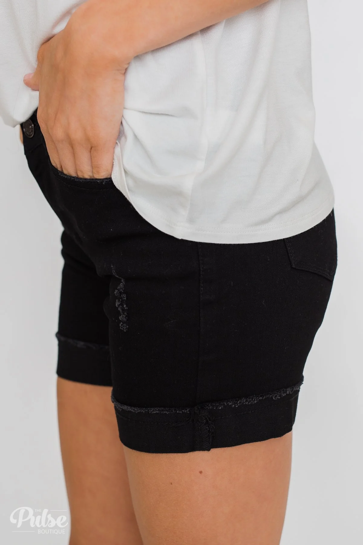 KanCan Eloise Shorts- Black - Image 3