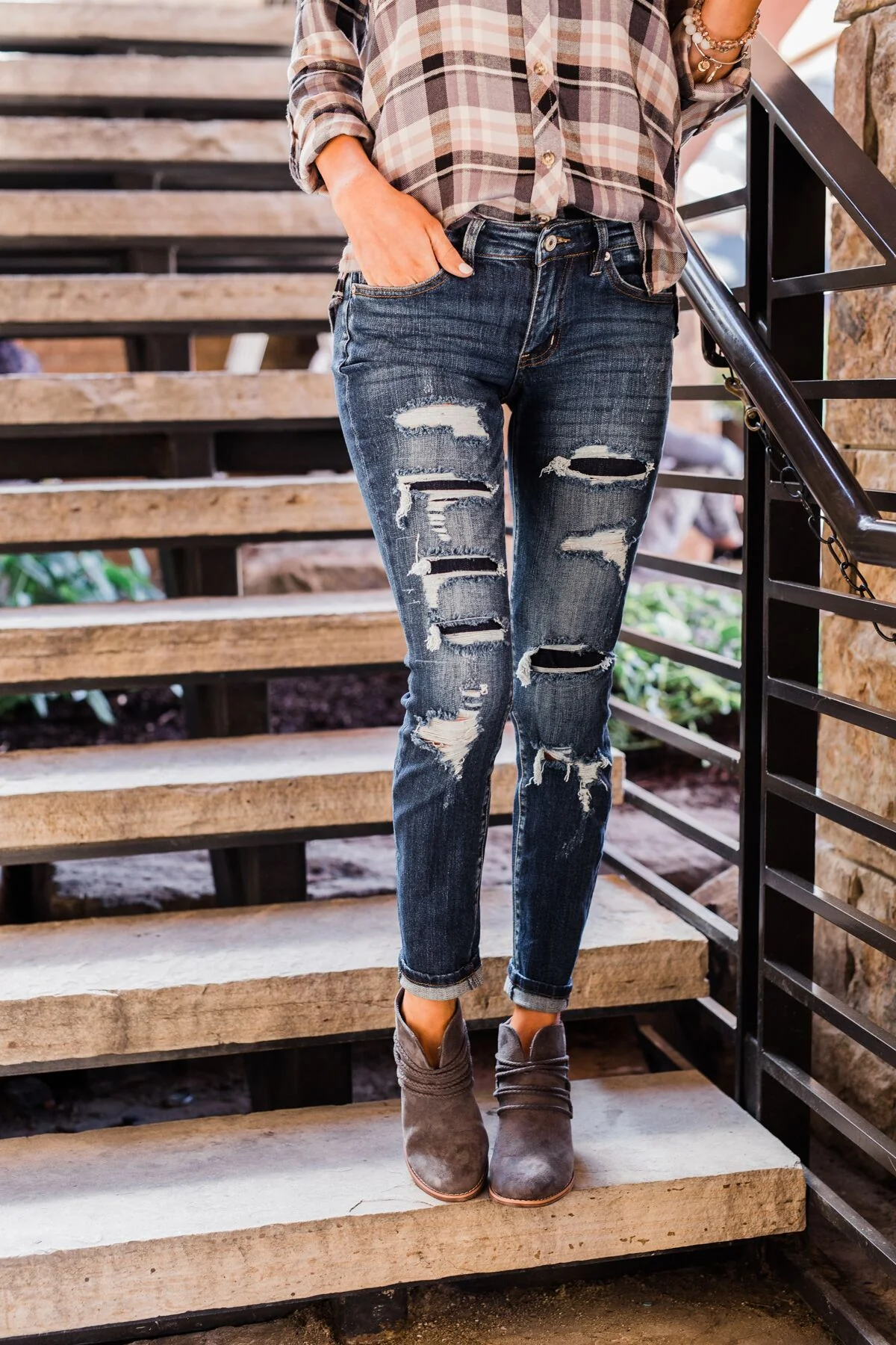 KanCan Distressed Skinny Jeans- Ember Wash - Image 4